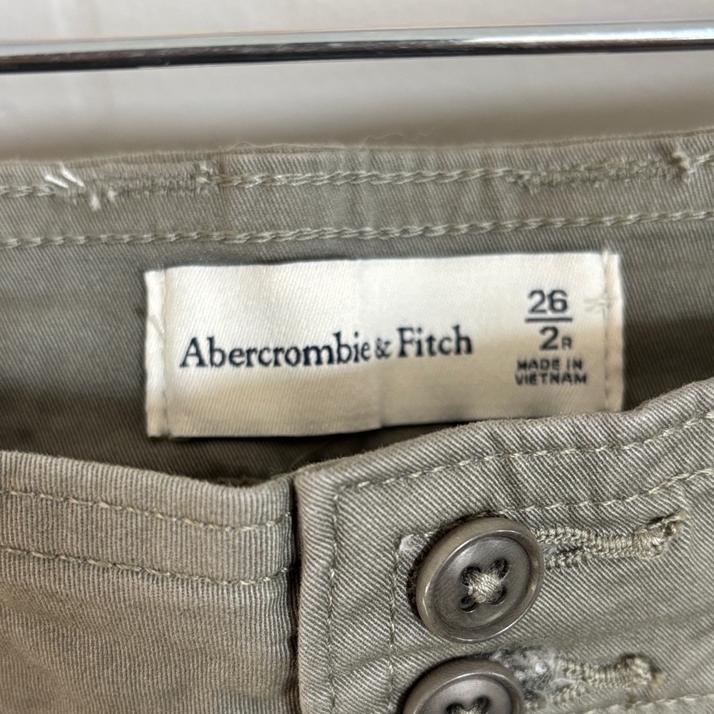Abercrombie & Fitch Women's Straight Leg Cargo Pants - Olive - Picture 2 of 7